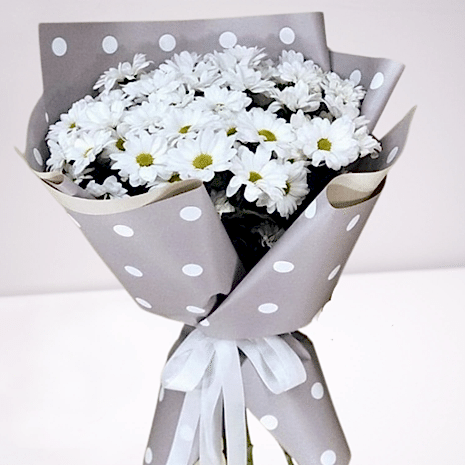 BOUQUET OF PUR�TY (WHITE DAISY BOUQUET)